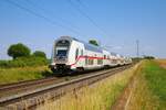 DB Fernverkehr Doppelstock IC 4898 mit einer 147 am Ende in Nieder-Mörlen am 18.06.23 