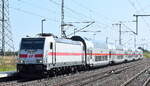 DB Fernverkehr AG [D] mit ihrer  146 574-9  [NVR-Nummer: 91 80 6146 574-9 D-DB] und IC Richtung Magdeburg Hbf.