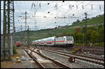 DB 147 553-2 am 16.09.2024 mit einem Lr-IC2 in Würzburg von der SFS kommend auf dem Weg nach Nürnberg.