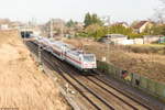 146 562-4 mit dem Doppelstock IC 2049 von Köln Hbf nach Dresden Hbf in Stendal.