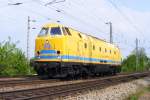 229 147 fuhr am 29.05.2010 solo aus Richtung Biederitz ber die Elbe Richtung Magdeburg Hbf.