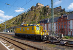   Das Tunnelinstandhaltungsfahrzeug (TIF) 705 001-6   Glück auf Barbara  der DB Netz AG ist am 09.04.2016 im Bahnhof Koblenz-Ehrenbreitstein abgestellt.