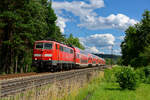 111 214 mit dem RE 4856 (München Hbf - Nürnberg Hbf) bei Postbauer-Heng, 03.07.2020