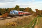 218 467 (Bayern-Ticket) mit RE 57414 bei Schwabhausen (25.10.2013)