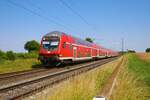 DB Regio Doppelstocksteuerwagen als RE30 in Nieder-Mörlen am 18.06.23