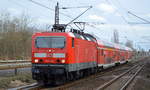 DB Regio AG, Region Nordost mit  143 242  (NVR-Nummer   91 80 6143 242-6 D-DB ) mit drei Regio-Doppelstockwagen ohne Steuerwagen Richtung Norden am 17.02.20 erlin Hohenschönhausen.