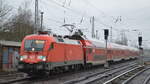 DB Regio AG - Region Nordost mit  182 023-2  [NVR-Nummer: 91 80 6182 023-2 D-DB] und dem RE1 nach Frankfurt/Oder am 04.01.22 Berlin Hirschgarten.