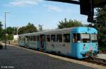   Wipperliese   Esslinger Triebwagen VT 408 ist gerade als RB 34791 von Wippra im Bahnhof Klostermansfeld eingefahren, KBS 337 Wippra - Helbra, fotografiert am 03.08.2012 --> Der Triebwagen wurde 1955