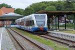 RB 29426 steht abfahrbereit auf dem Bahnhof des Seebades Heringsdorf und wird in wenigen Augenblicken nach Züssow abfahren.