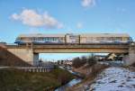 Bansiner Eisenbahn Kanalbrücke mit UBB Triebwagen.