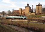 Die Erzgebirgsbahn hat für einige Zeit den 628 486/ 628 673 der Westfrankenbahn angemietet.Der Triebwagen fährt auf der RB 37 zwischen Gößnitz und Glauchau.
Am 27.01.20 hab ich den Triebwagen 628 486/ 628 673 als RB 23964 an der alten Malzfabrik in Gößnitz ablichten können.