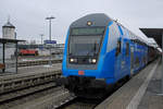 Nach meiner Ankunft in Mühldorf am Vormittag des 21.12.17 wurde noch ein Bild des Bahnland Bayern-Doppelstocksteuerwagens angefertigt.