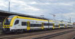 Schon seit einiger Zeit testet die DB Systemtechnik mit einen DESIRO HC Triebzug aus Baden-Württemberg im Bereich Berlin-Brandenburg, es handelt sich um  1462 510-7  (NVR: 94 80 1462 510-7 D-DB......) hier am 16.03.21 im Bf. Flughafen BER Terminal 5.  