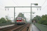 DGT 232 550 auf einer der Vorfluterbrücken der Kölner Südbrücke.