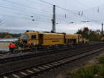 Die Weichenstopfmaschine Unimat 08 275 3SY (Plasser & Theurer) mit der Nr.