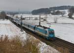 183 005 mit einem ALX nach Mnchen am 27.02.2013 bei Ergoldsbach.