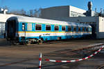 Personenwagen von  alex  im Bahnhof Viechtach.