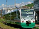 Im Bahnhof Karlovy Vary Dolni-nadrazi (Karlsbad unterer Bahnhof) steht der Triebwagen VT 36 der Arriva-Vogtlandbahn, um als Personenzug Os7111 von Karlovy-Vary-Dolni-nadrazi nach Marianske-Lazne