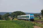 223 072 mit Reisezug am 01.08.2009 bei der Anrufschranke Unterackerhof