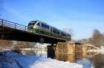 VT26 befährt am 05.01.2010, als VBG83166 nach Gera, die Elsterbrücke Wünschendorf.