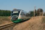 VT10 der Vogtlandbahn unterwegs bei Langenbuch als VBG82134 am 04.11.2003.