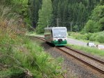 13.6.2011 15:02 VT 37 der Vogtlandbahn aus Zwickau Zentrum nach Sokolov zwischen dem Bahnhof Rotava und Olov.