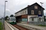 654 043 (VT43) als VBG20818 (Falkenau -) Graslitz - Zwickau in Schneck, 19.8.011.