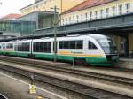 VT 21 A der Vogtlandbahn als RE nach Hof. Aufgenommen am 12.04.2006 im Regensburger Hbf.