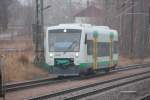 Leider spielte das Wetter bei der ersten Aussfahrt nicht mit.VT 50 der neue VBG Triebwagen vom Typ Stadler Regioshuttle RS1 bei der ersten Ausbildungsfahrt.Neumark(Sachs.)29.02.2012.