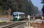 VBG VT 16  Stadt Regensburg  Desiro 642 316-3 + 816-2 als VBG 81119 Hof - Weiden, KBS 855 Hof - Regensburg, fotografiert am Bahnbergang bei Escheldorf am 22.03.2012