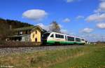 Vogtlandbahn VT 17   Stadt Schwandorf   Desiro 642 317-1 / 817-0 als VBG 81113 Hof - Schwandorf, KBS 855 Hof - Regensburg, fotografiert bei Irlaching am 25.04.2012