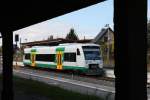 Der ausgeliehene VT56 der VBG, im Einsatz bei der Erfurter Bahn als EB80673, am 11.10.2012 im Bf Döllstädt (KBS603).