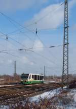 VT41 der VBG nach Sokolov am 13.01.2013 auf der Olzmannbrcke in Zwickau.