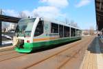 VT 35 der Vogtlandbahn in Zwickau Stadthalle, Sie fhrt weiter nach Sokolov.