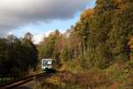 654 035 (VT35) als VBG20817 Zwickau - Graslitz (- Falkenau) in Zwota-Zechenbach, 09.10.2011.