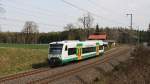 VT 66 (650 5662) der Vogtlandbahn ist am 16.4.2015 auf dem Weg von Hof nach Werdau.