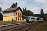  Egronet-Erkundungstour 16.-18.08.2013  Unser Zug im Bf Nové Hamrydem höchsten Punkt der Strecke 142 (Angabe am EG: Seehöhe 902,347 Met.) am 18.08.2013; VT08 (642 308/808) der VBG als