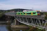 VT 21 + VT 15 der Waldbahn am 14.08.2011 auf der Kachlet-Brcke der Ilztalbahn bei Passau.