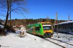 RBG 650 659-5, Waldbahn VT 24 „ Kinderland Bayerischer Wald“ (Baujahr 1997, Stadler) als WBA 59839 Zwiesel – Grafenau, KBS 906 Zwiesel – Grafenau, fotografiert bei der Ortsdurchfahrt Spiegelau am 01.02.2014