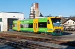 VT650.70 im Bahnhof Viechtach vor der Werkstatt.