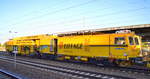 Plasser & Theurer Universalstopfmaschine Unimat 09-4×4/4S für Gleise und Weichen der Fa, EIFFAGE INFRA-RAIL mit der Nr.