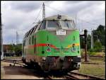 V180 noch im WAB Lack aber nun zu -Ei.L.T- gehrend. Im Hbf Neustrelitz am 17.07.08 