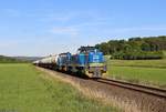 275 104 + 275 102 der EVB mit Kesselwagen auf dem Weg nach Brakel, fotografiert bei Lenglern am 02.06.2019