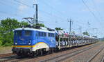 EVB Logistik mit  140 759-2  (NVR-Nr.: 91 80 6 140 759-2 D-EVB) und PKW-​Transportzug am 10.06.21 Durchfahrt Bf. Saarmund.