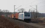 EVB 185 676-4 mit einem Containerzug am 12.03.2011 bei Salzderhelden