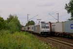 EVB 185 680-6 mit einem Containerzug in Hannover-Limmer am 28.07.2011