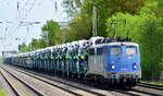 Eisenbahngesellschaft Potsdam mbH, Potsdam (EGP) mit ihrer  139 285-1  (NVR:  91 80 6139 285-1 D-EGP ) und einem PKW-Transportzug am 09.05.23 Vorbeifahrt Bahnhof Dedensen-Gümmer.