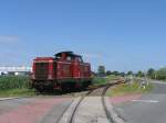 D25 (ex-DB 211 345-4) der Bentheimer Eisenbahn AG whrend eine Lokfahrt fr die Emslndische Eisenbahn GmbH auf die Stichstrecke in Drpen am 16-7-2010. 