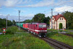 Im Jahre 1989 rollte mit 243 901 die erste Elok auf genau diesem Gleis durch den Bft Mukran Borchtitz, weiter Richtung Einfahrgruppe von Mukran.