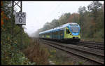 Eurobahn ET 9.05 verläßt hier am 18.10.2018 um 10.28 Uhr den Bahnhof Natrup-Hagen in Richtung Osnabrück.